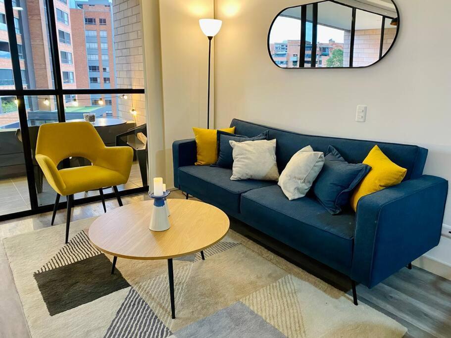 Beautiful New Loft Poblado Apartment