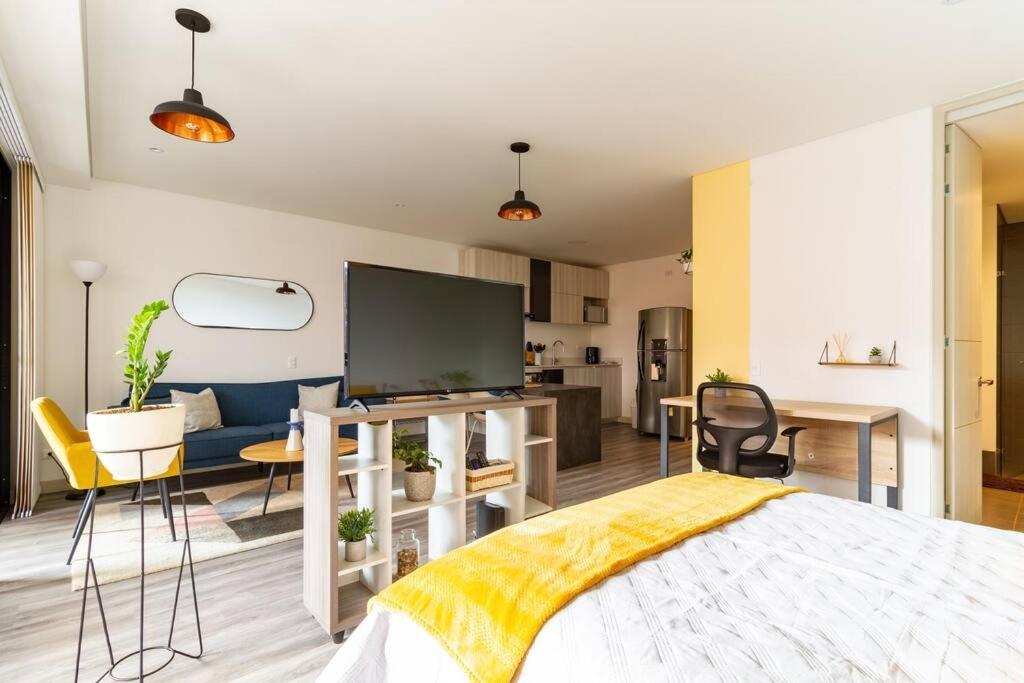 Beautiful New Loft Poblado Medellin