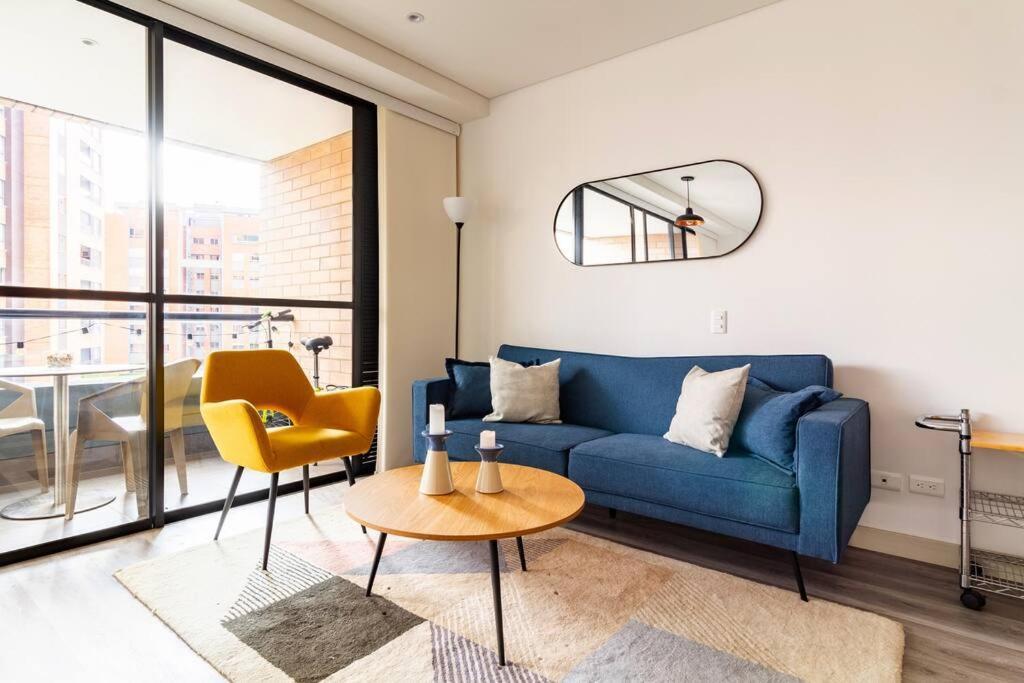 Beautiful New Loft Poblado Apartment