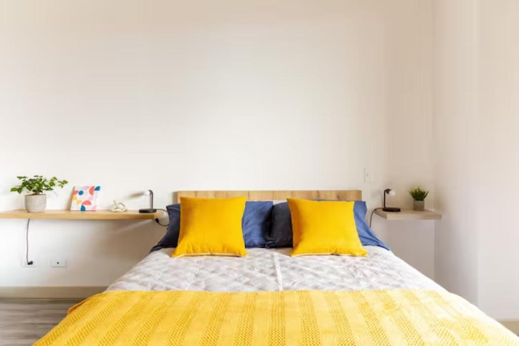 Beautiful New Loft Poblado Apartment